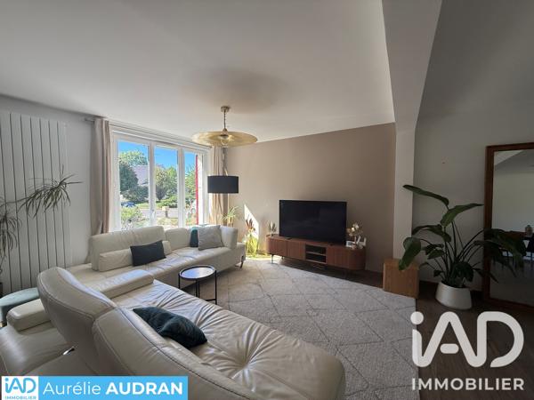Maison à vendre 7 pièces 152 m² Le Mesnil-Saint-Denis