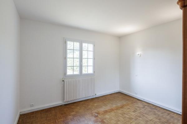 Maison à vendre 179 600 € Saint-Seurin-sur-l'Isle 4 p 117 m² DPE D