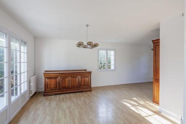 Maison à vendre 179 600 € Saint-Seurin-sur-l'Isle 4 p 117 m² DPE D