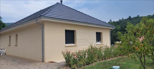 Maison à vendre |  Altillac |  5 pièces | 110 m²