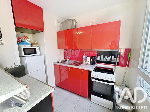 Appartement à vendre 2 pièces 43,29 m² Sainte-Geneviève-des-Bois