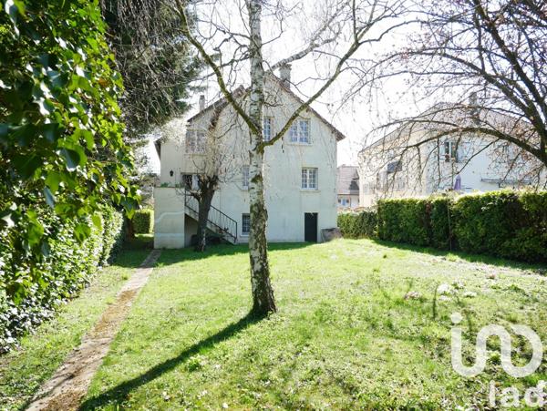 Maison 7 pièces de 173 m² à Sarcelles (95200)