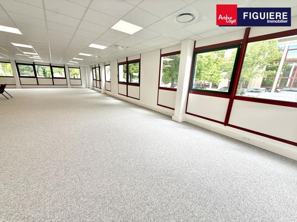BUREAUX À VENDRE ENTIÈREMENT RÉNOVÉS MEYREUIL