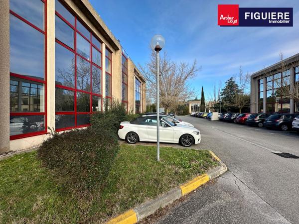 BUREAUX À VENDRE ENTIÈREMENT RÉNOVÉS MEYREUIL