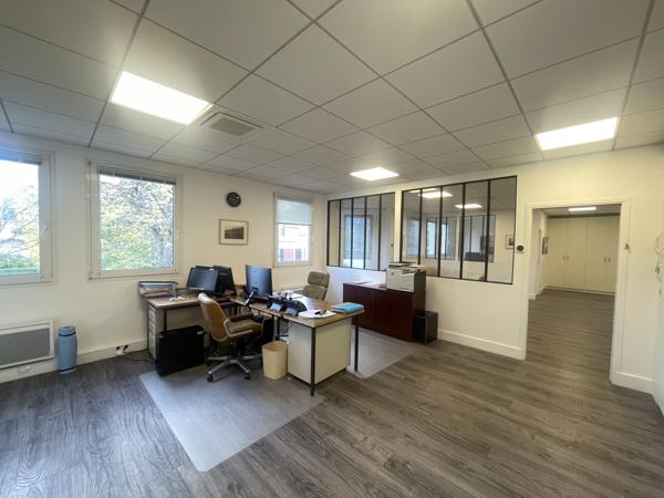 Bureaux à louer à Nanterre dans Green Park avec accès rapide au RER A