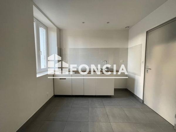 Location Appartement 2 pièces 33.64 m² - 77 RUE PAUL GUIEYSSE Lorient 56100