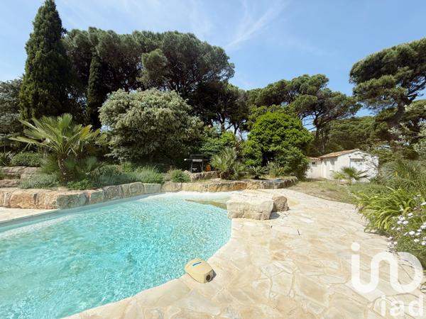 Maison à vendre 5 pièces 150 m² Sainte-Maxime