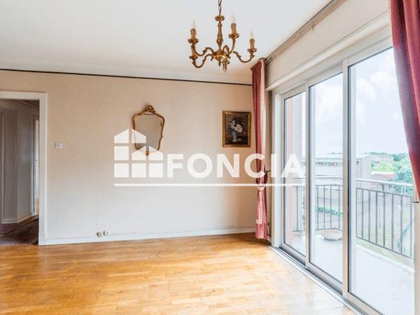 À vendre Appartement 4 pièces 71 m² - Montigny-lès-metz 57950