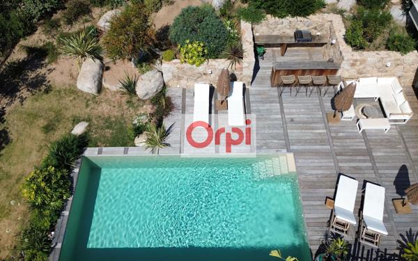 Maison à vendre    5 pièces •  Lecci