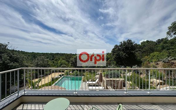 Maison à vendre    5 pièces •  Lecci