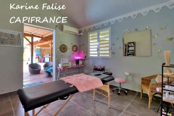 A vendre SAINTE LUCE (972) - Villa T4 avec piscine, bungalow et appartement T3 proche plage