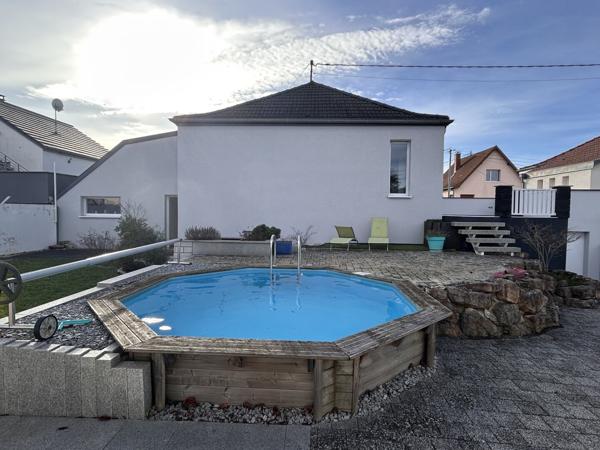 Maison 5 pièces 191 m2 + un studio 17 m2 sur 5,33 ares à PFATATT 68120