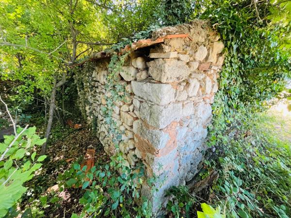 Saint-Saturnin-lès-Apt (84490) Cabanon de loisir avec vue dégagée !