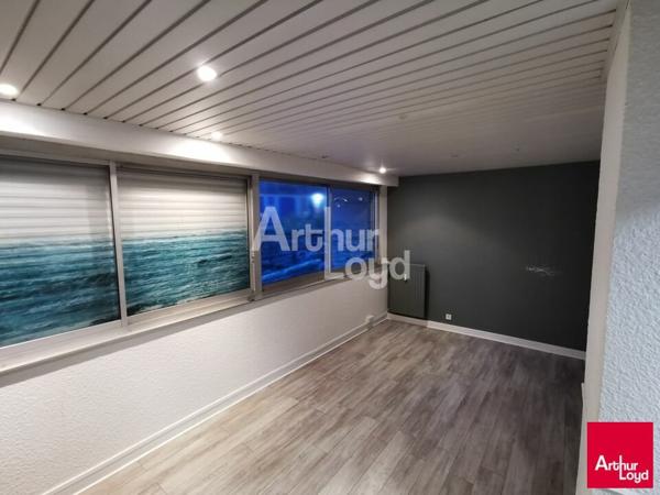 RENNES - BUREAUX A LOUER - 62 M²