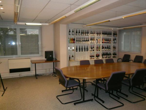 BUREAUX à LOUER de 1546 m²