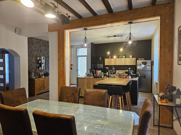 Maison de ville familiale rénovée -DURTAL -30min d'ANGERS 10min de la FLECHE