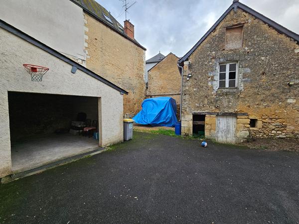 Maison de ville familiale rénovée -DURTAL -30min d'ANGERS 10min de la FLECHE