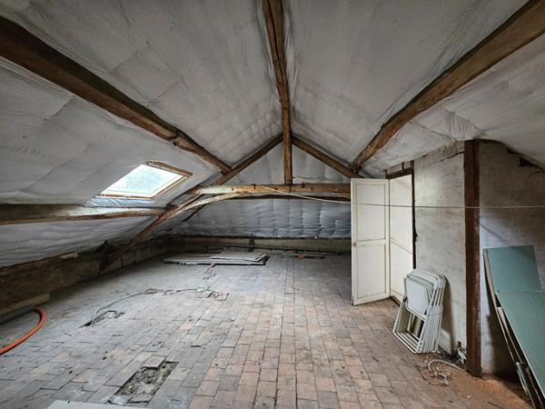 Maison de ville familiale rénovée -DURTAL -30min d'ANGERS 10min de la FLECHE