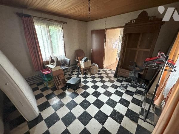 MAISON - PROCHE CENTRE-VILLE - GARAGE - JARDIN