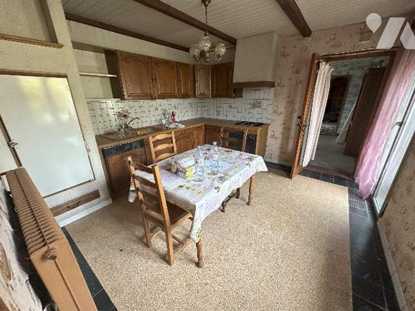 MAISON - PROCHE CENTRE-VILLE - GARAGE - JARDIN