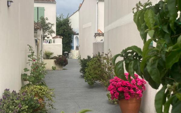 Maison à vendre    3 pièces • 53,17 m2 La Flotte