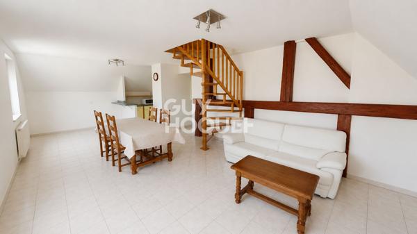 Maison de 8 pièces 178 M² + 3 garages à Anjoutey