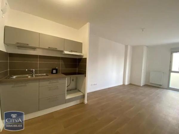Appartement à louer 2 pièces 42.15m²