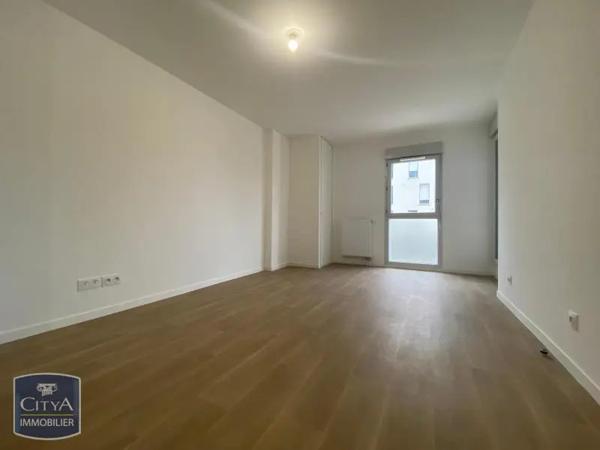 Appartement à louer 2 pièces 42.15m²