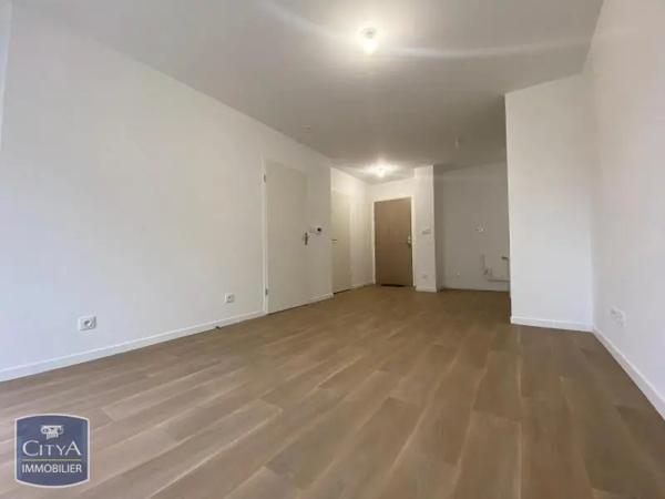 Appartement à louer 2 pièces 42.15m²