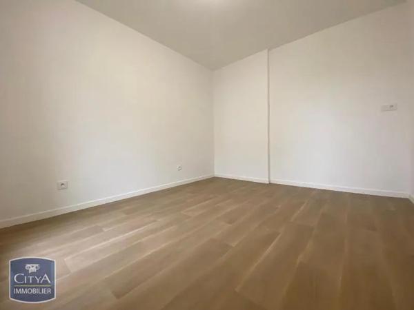 Appartement à louer 2 pièces 42.15m²