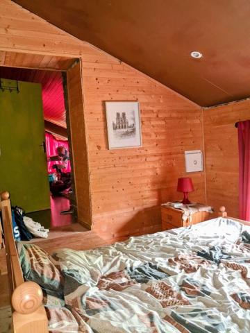 Coubon(43), maison de 240 m2 habitables, 4 chambres sur 1440 m2 de terrain