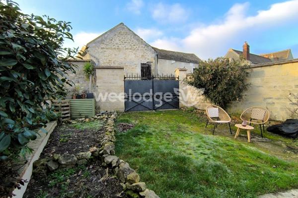 Maison à vendre 8 pièces de 190 m² à Jouy-le-Moutier