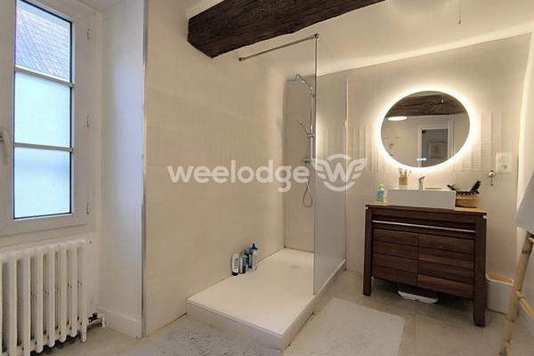 Maison à vendre 8 pièces de 190 m² à Jouy-le-Moutier