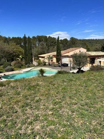 Maison villa Flayosc 210 m²