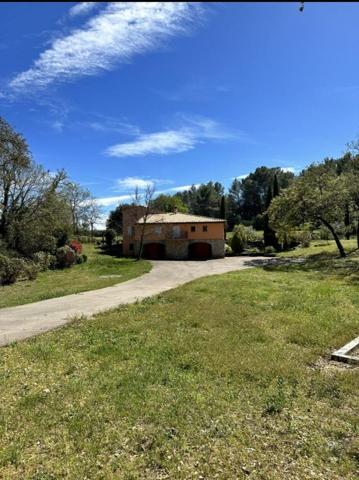 Maison villa Flayosc 210 m²