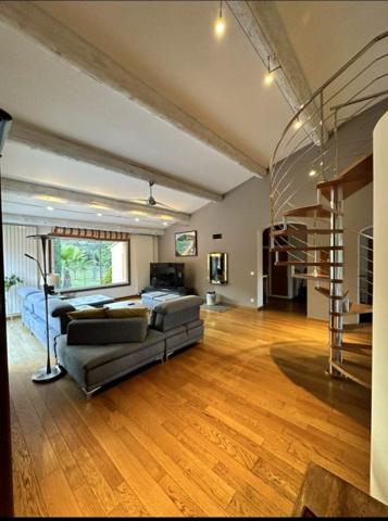 Maison villa Flayosc 210 m²