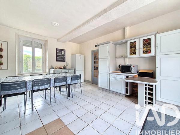 Maison à vendre 7 pièces 185 m² Malay-le-Petit