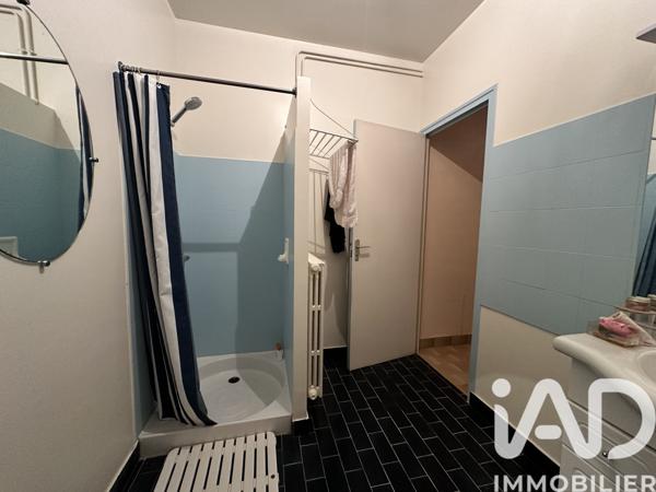 Maison à vendre 4 pièces 83 m² Sauzé-Vaussais