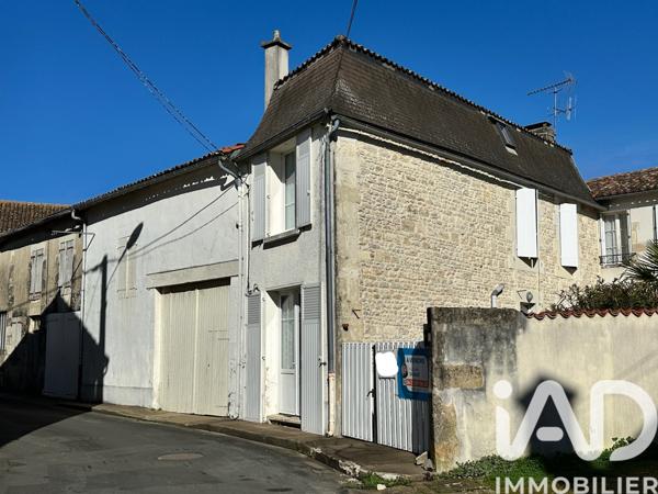 Maison à vendre 4 pièces 83 m² Sauzé-Vaussais