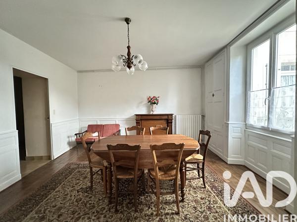 Maison à vendre 4 pièces 83 m² Sauzé-Vaussais