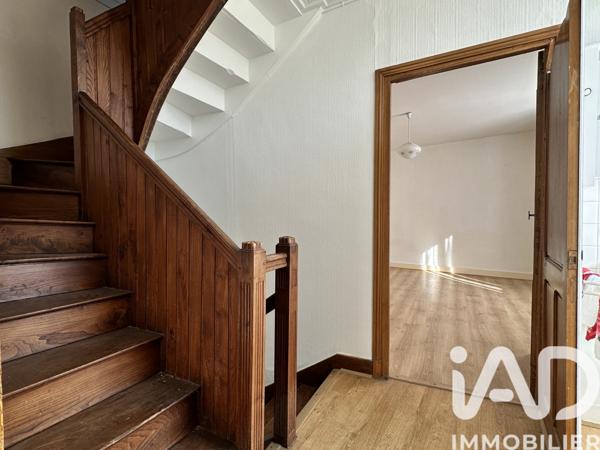 Maison à vendre 4 pièces 83 m² Sauzé-Vaussais