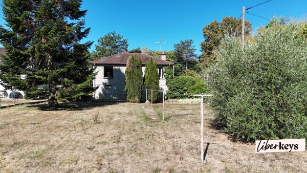 MAISON SUR SOUS-SOL - TERRAIN 1500 m² - 2 CHAMBRES - GARAGE - 71700 TOURNUS