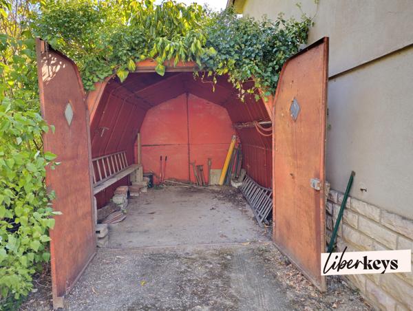 MAISON SUR SOUS-SOL - TERRAIN 1500 m² - 2 CHAMBRES - GARAGE - 71700 TOURNUS