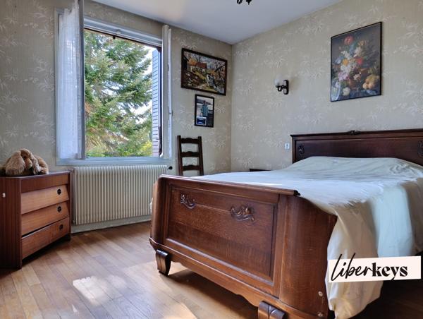 MAISON SUR SOUS-SOL - TERRAIN 1500 m² - 2 CHAMBRES - GARAGE - 71700 TOURNUS