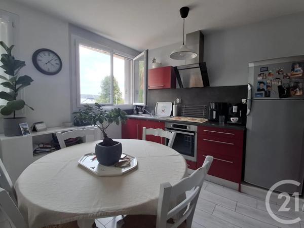Appartement F4 à vendre  4 pièces - 72,41 m 2   GRANVILLE  - 50