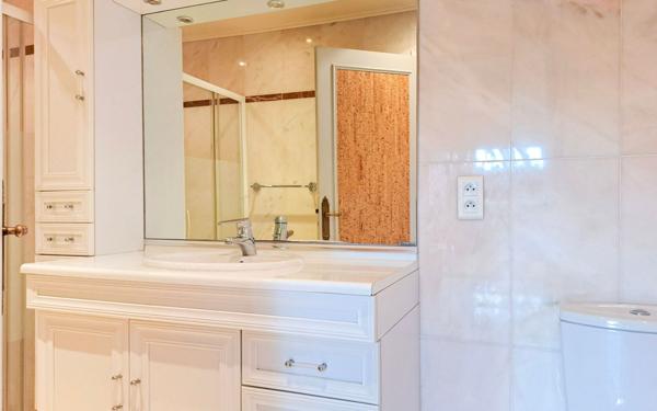 Appartement à vendre    2 pièces • 51,10 m2 Golfe Juan - Vallauris