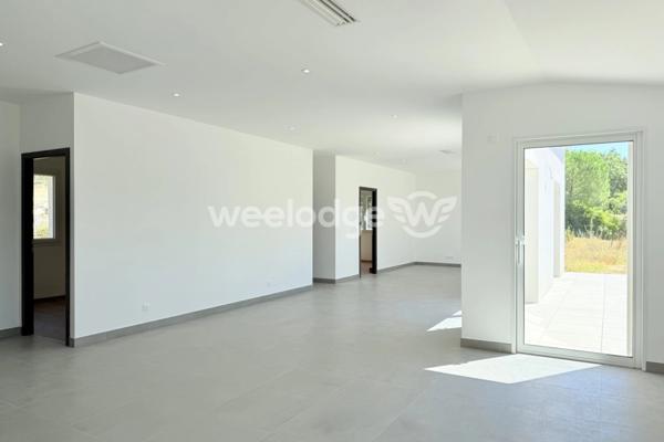 Maison à vendre 5 pièces de 105,37 m² à Tourrettes