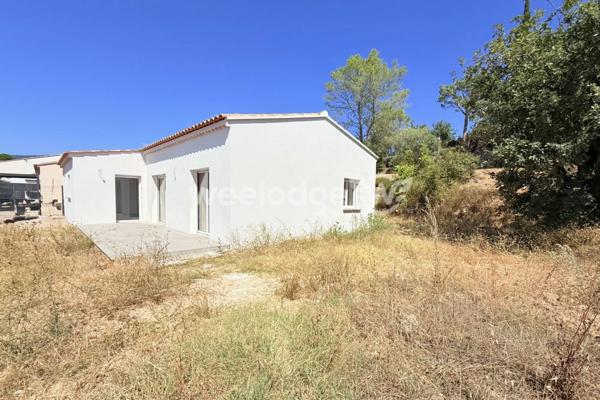 Maison à vendre 5 pièces de 105,37 m² à Tourrettes