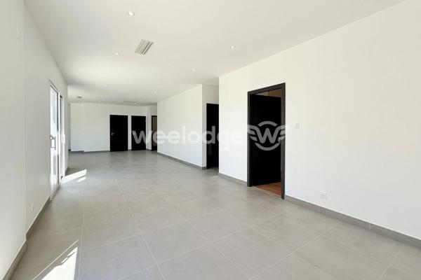 Maison à vendre 5 pièces de 105,37 m² à Tourrettes