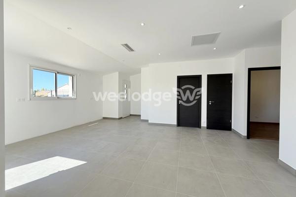 Maison à vendre 5 pièces de 105,37 m² à Tourrettes